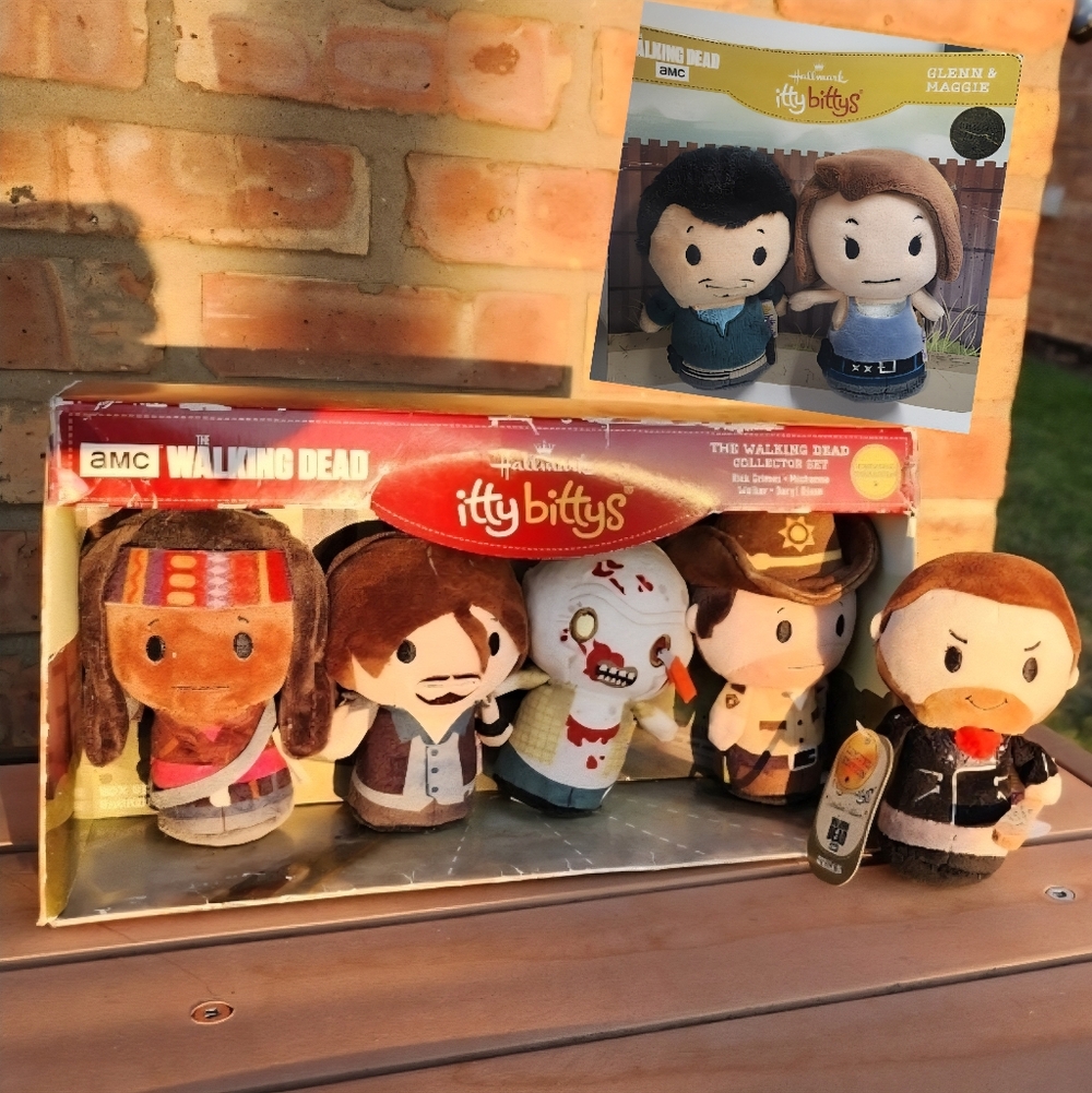 Walking Dead Hallmark Itty Bittys Set Negan, Rick, Daryl, Michonne,Glenn, Maggie